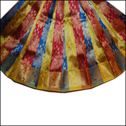 Click Here For Bigger Zoom - Designer Multicolour Pattu parikini SPP-1(unstitched)